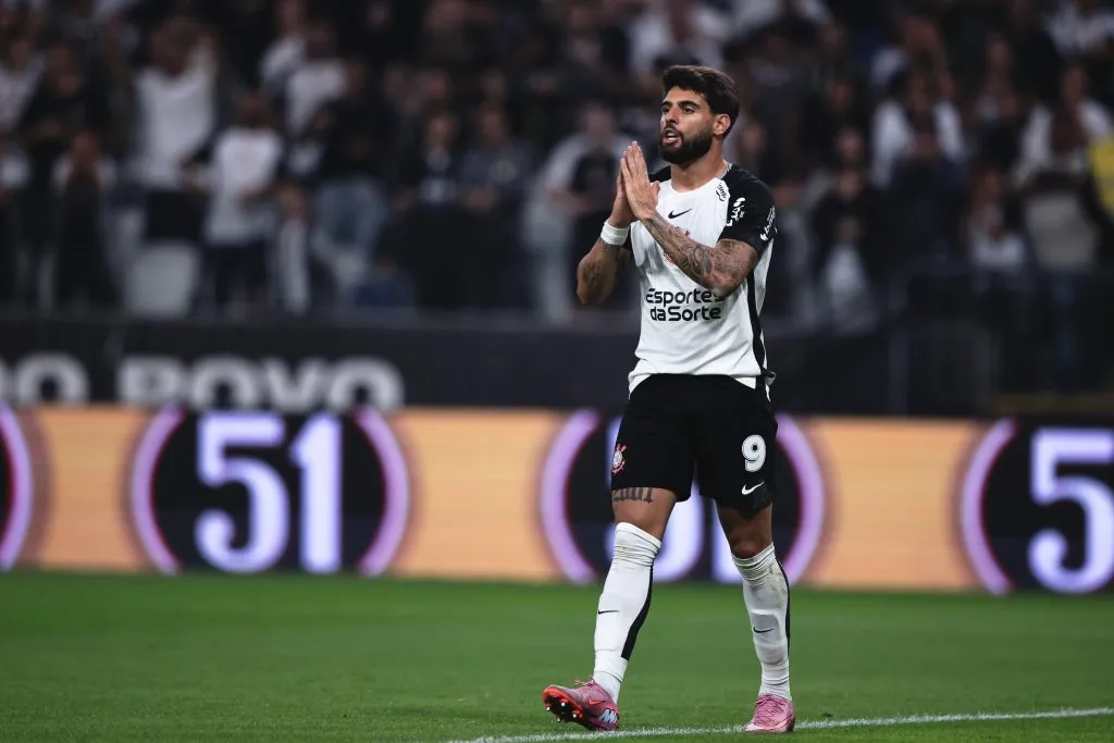 Yuri Alberto durante partida pelo Corinthians. Foto: Ettore Chiereguini/AGIF