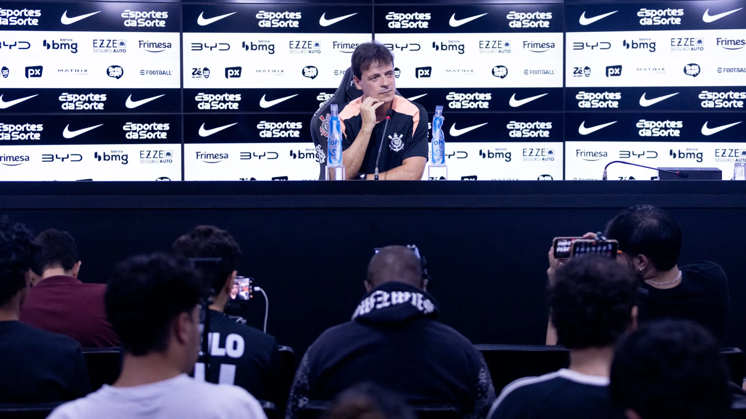 Apresentação de Diniz no Timão – Foto: Agência Corinthians – Rodrigo Coca
