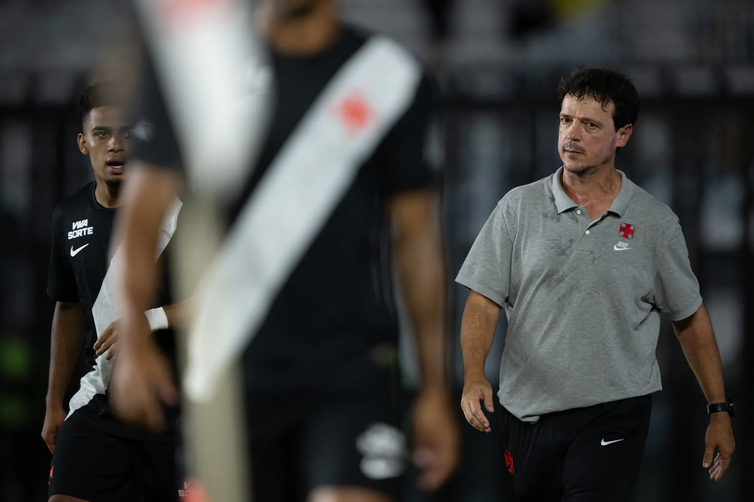 Diniz chega ao Corinthians após trabalho abaixo no Vasco. Foto: Jorge Rodrigues/AGIF