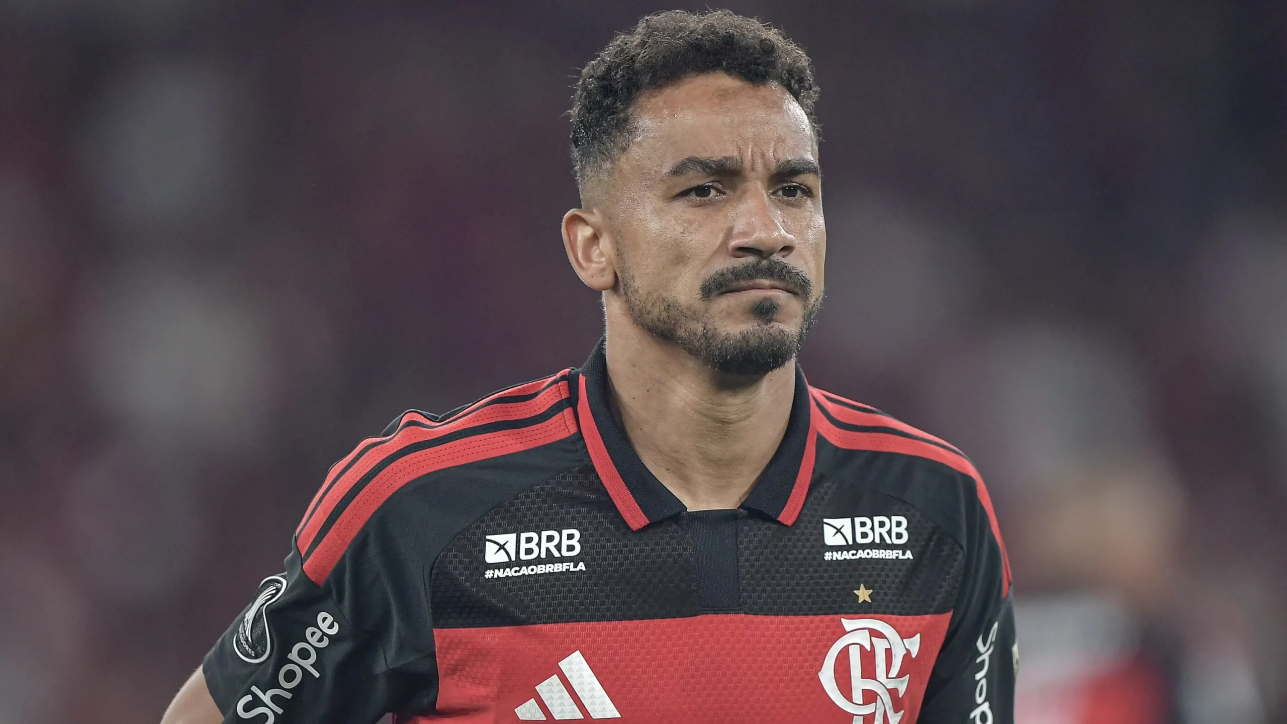 Danilo não vem jogando com frequência - Foto: Thiago Ribeiro/AGIF.