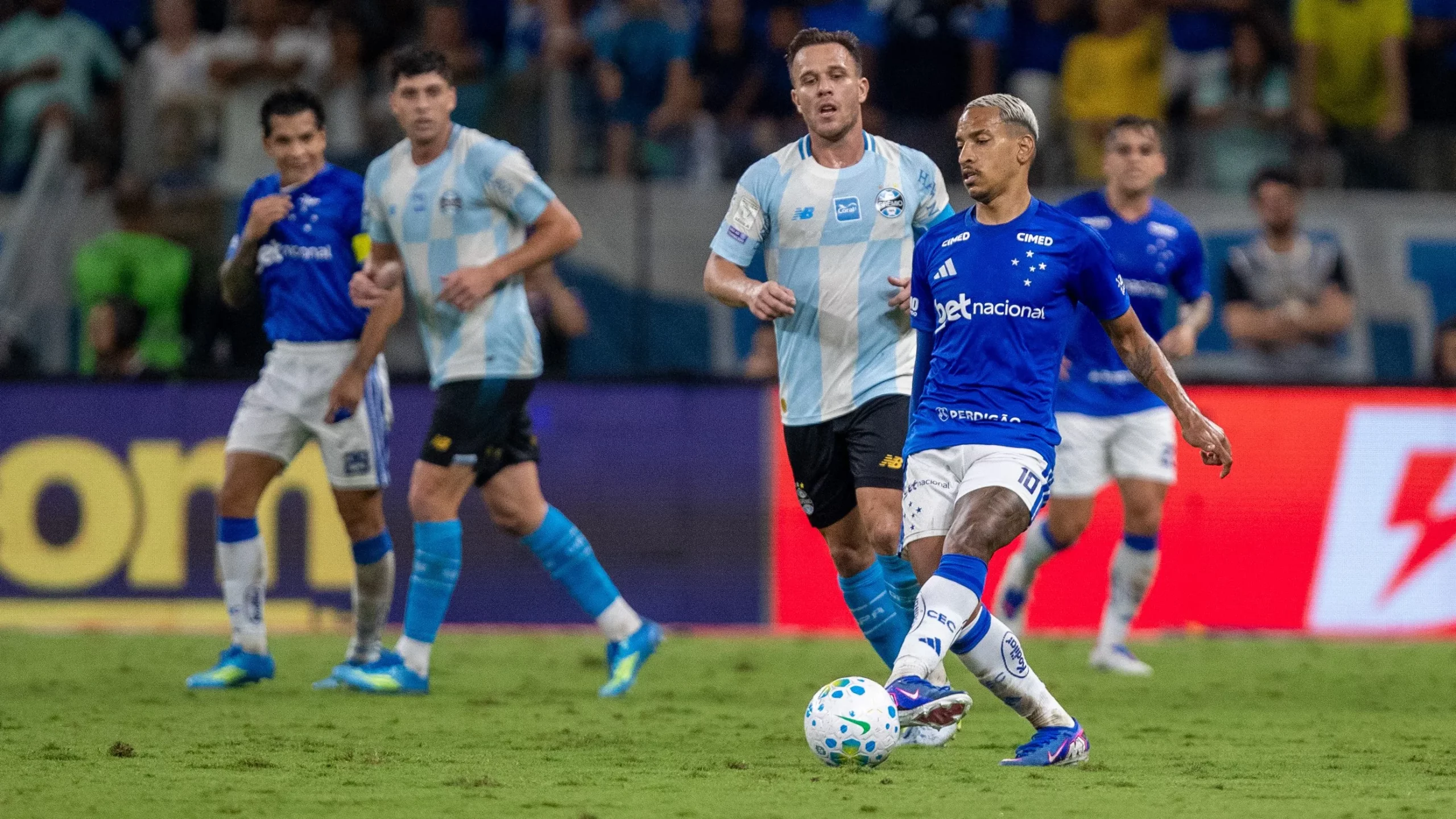 Cruzeiro x Grêmio - Foto: Fernando Moreno/AGIF.