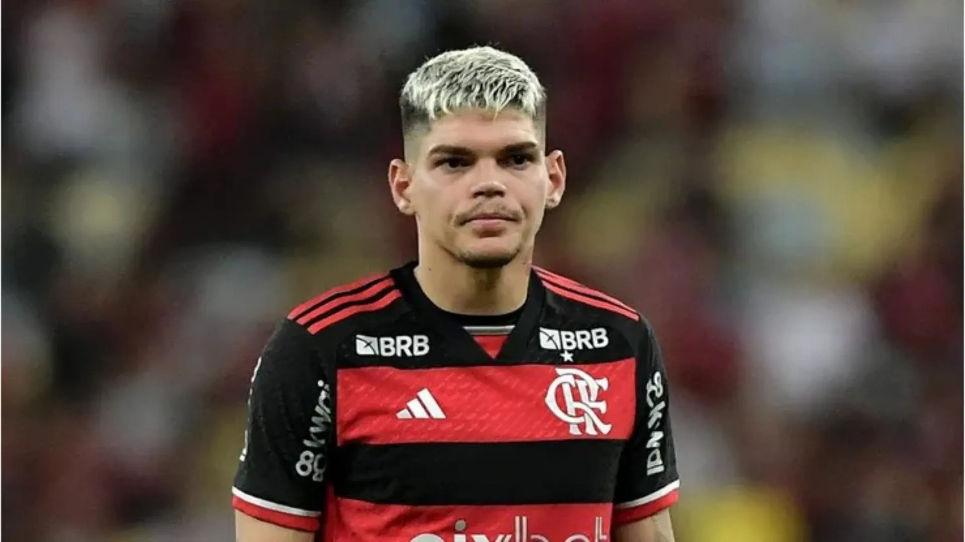 Ayrton Lucas em ação no Flamengo – Thiago Ribeiro/AGIF