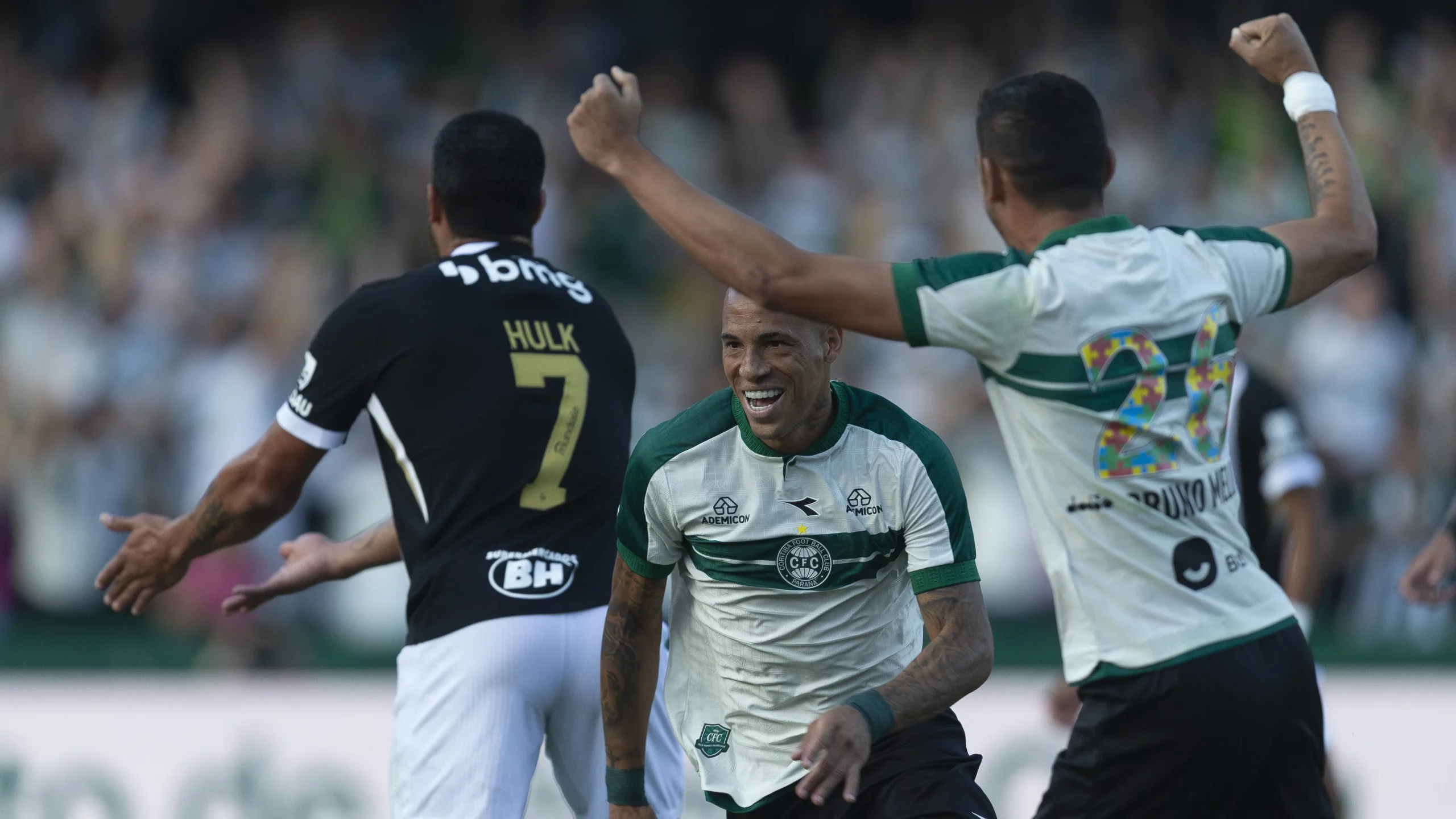 Coxa vem de vitória diante do Galo. Foto: Hedeson Alves/AGIF