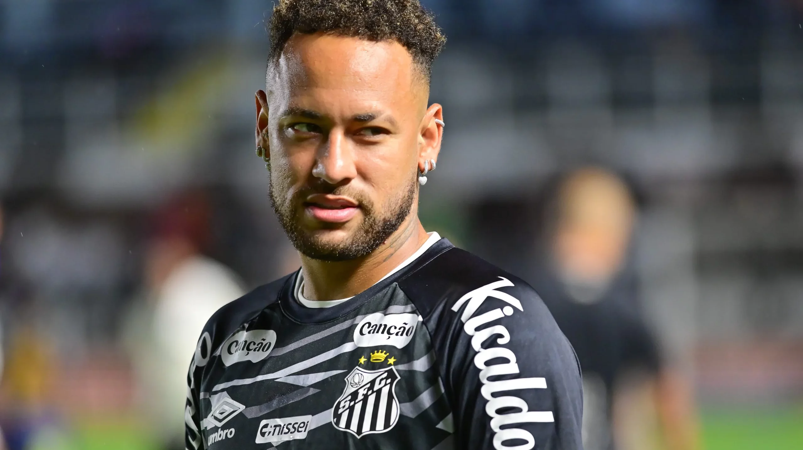 Neymar - Foto: Jota Erre/AGIF.