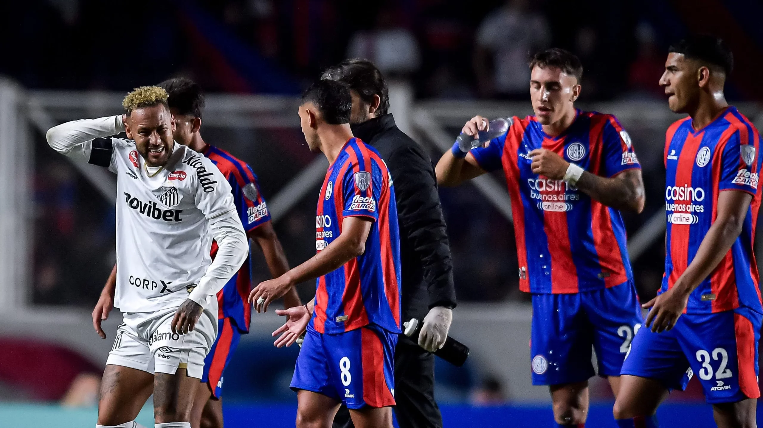Santos x San Lorenzo - Foto: Marcelo Endelli/Getty Images.