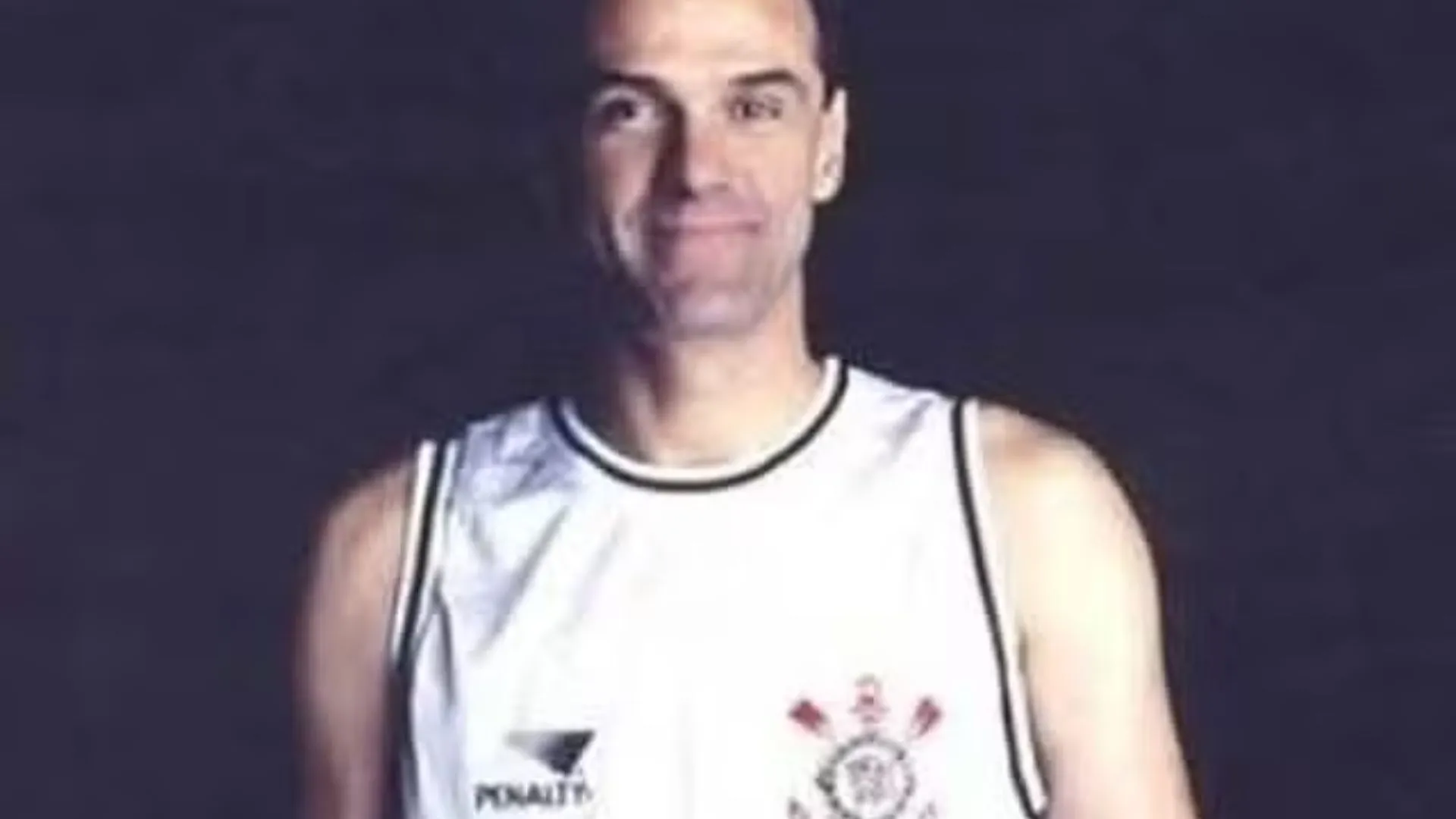 Oscar Schmidt marcou Palmeiras e Corinthians e mudou até sua paixão no futebol – Foto: Divulgação/Corinthians