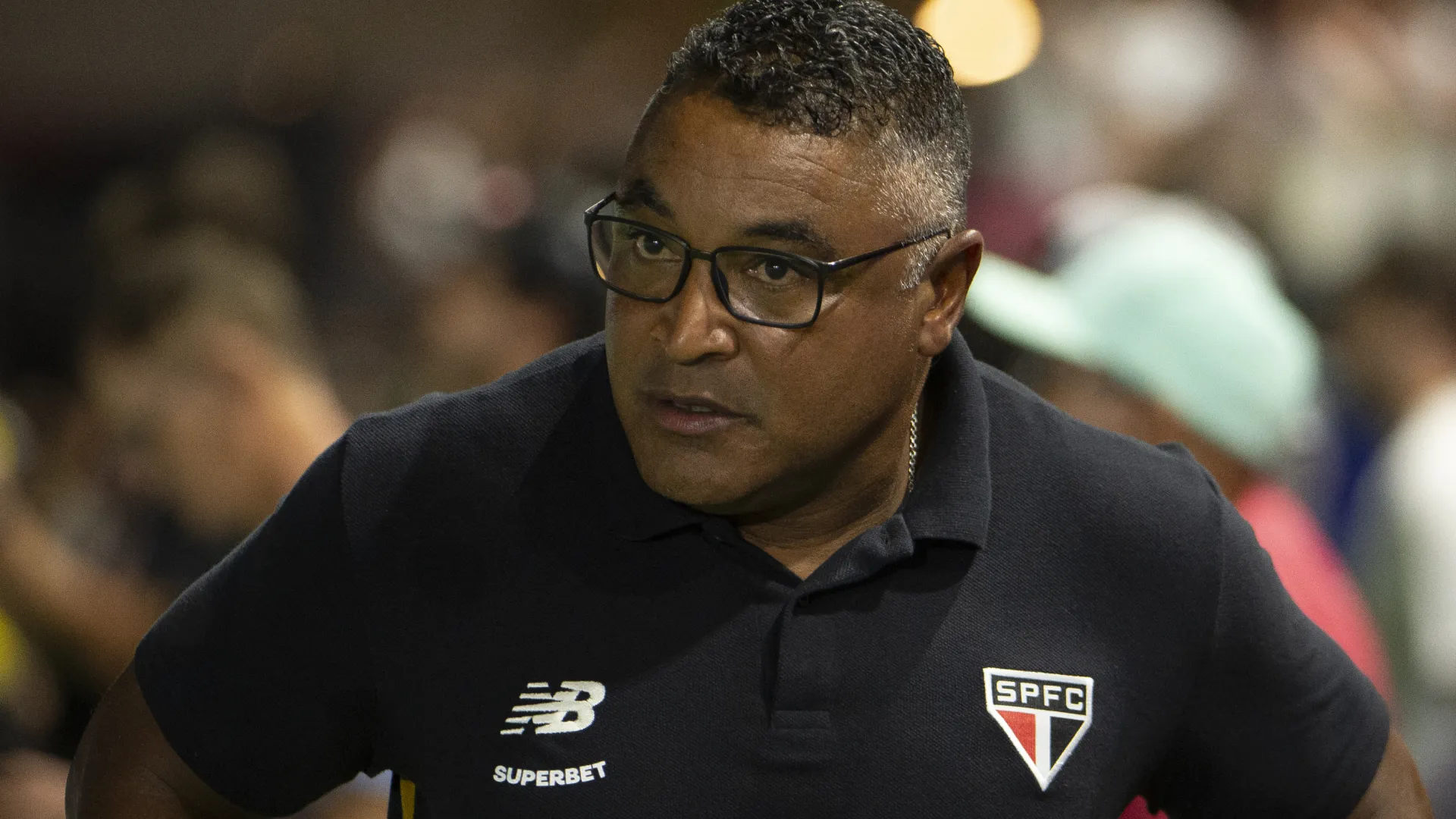 Roger Machado segue no comando técnico do SPFC – Foto: Anderson Romão/AGIF