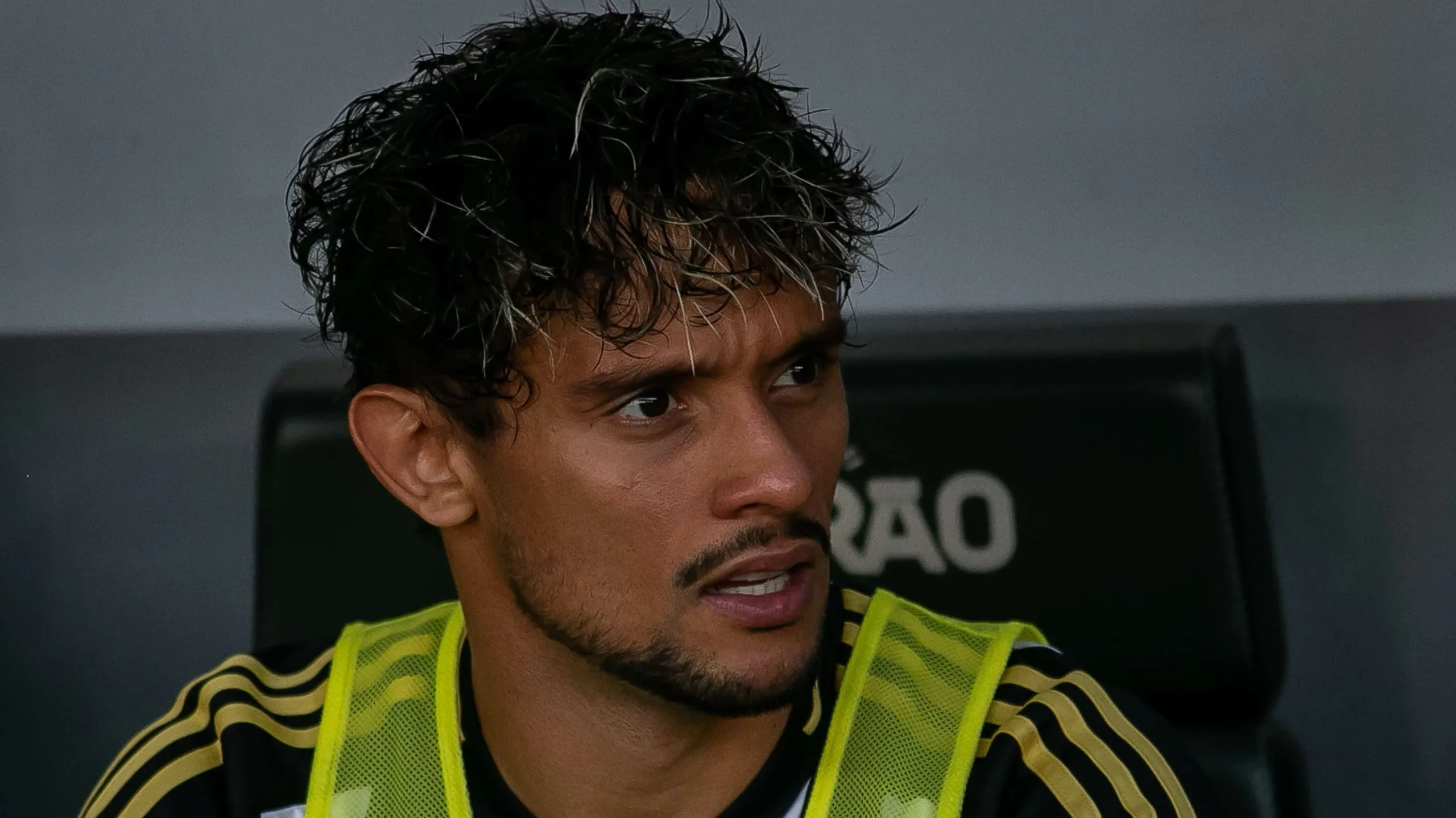 Foto: Fernando Moreno/AGIF – Meio-campista é um alvo antigo do São Paulo no mercado da bola.