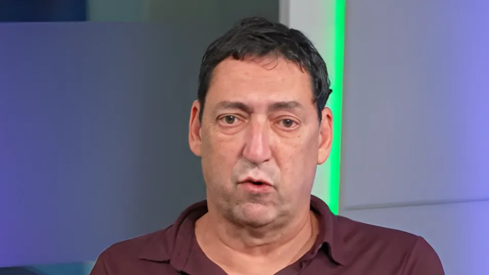 “Se ganha de 1 a 0 contra o Juventude, suando sangue, Roger pode cair”, afirma PVC – Foto: Reprodução/UOL