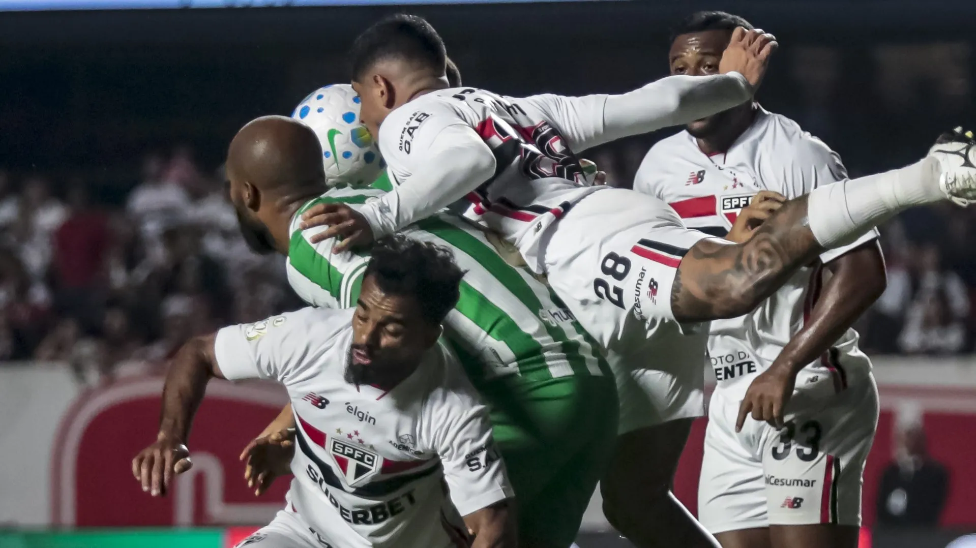 São Paulo x Juventude - Foto: Marco Miatelo/AGIF.