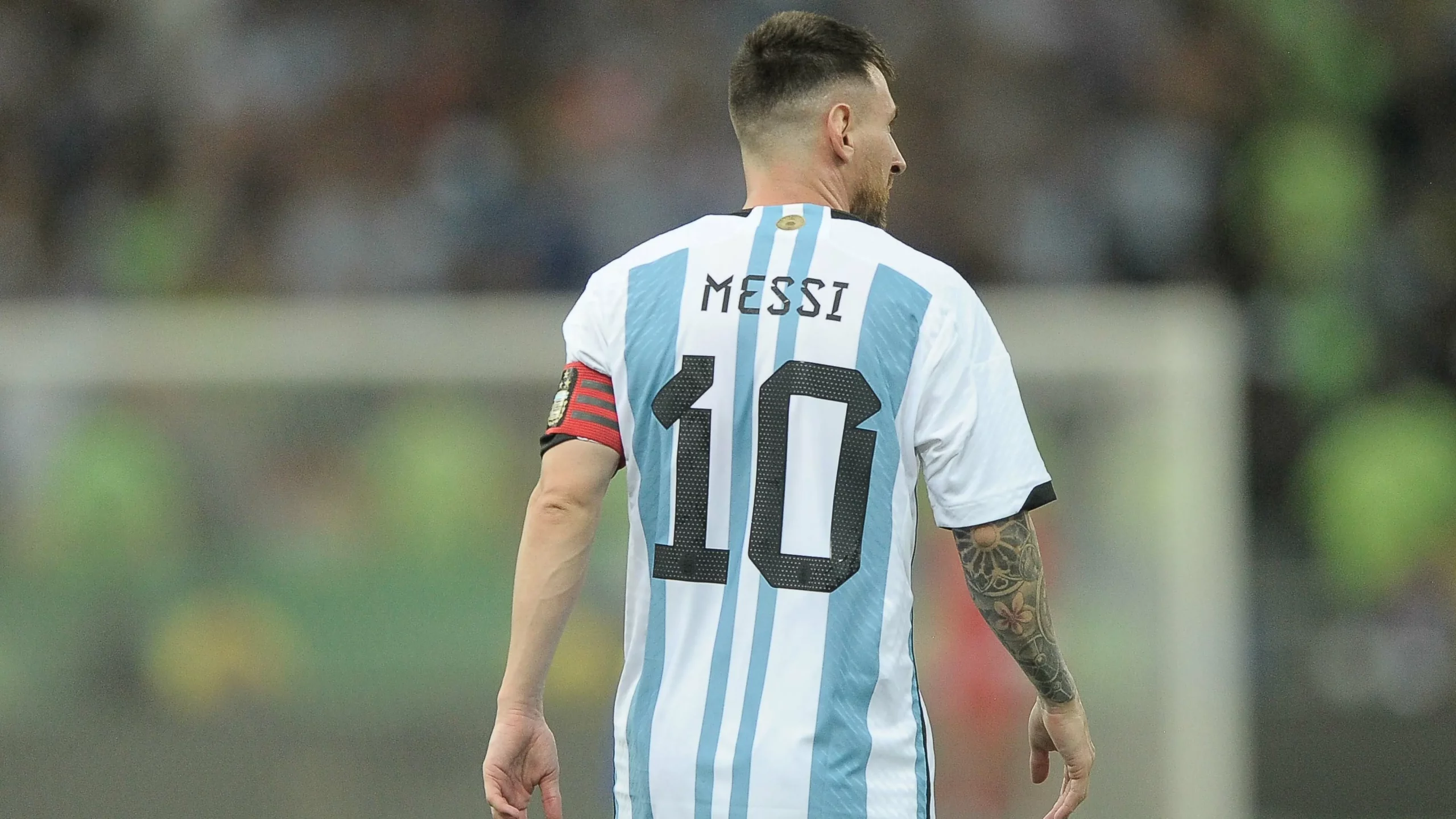 Messi em ação pela Seleção Argentina – Foto: Jhony Pinho /AGIF