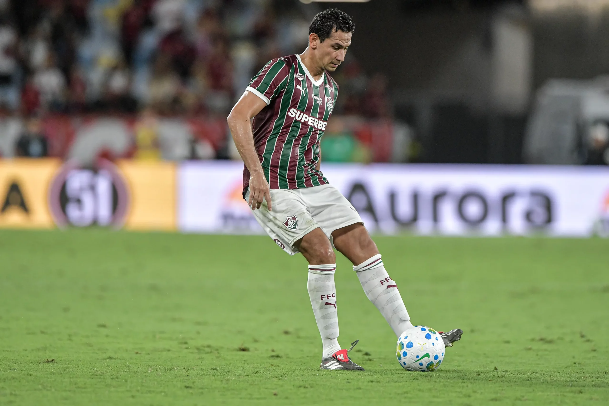 Ganso jogador do Fluminense durante partida contra o Flamengo no estadio Maracana pelo campeonato Brasileiro A 2026. Foto: Thiago Ribeiro/AGIF