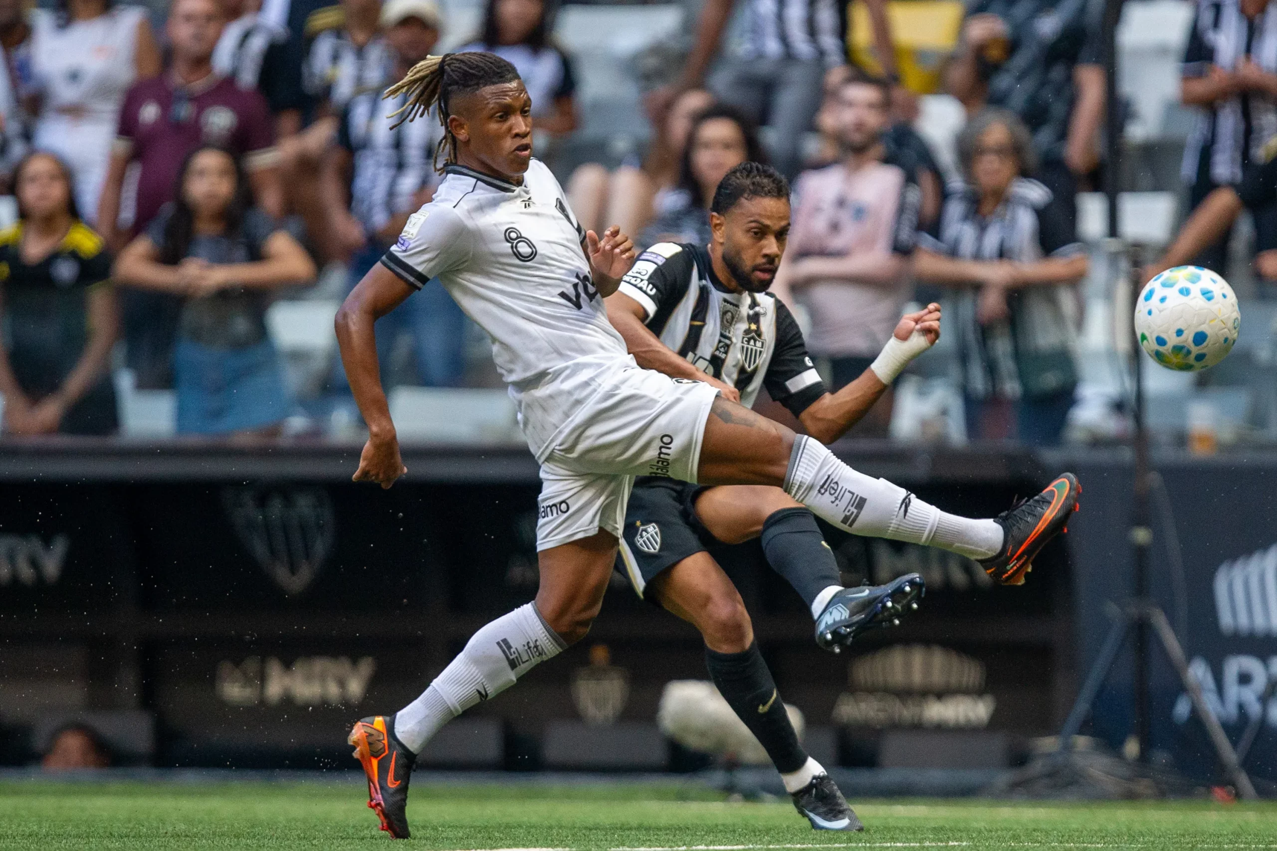 Atlético vem de dois empates, um deles com o Botafogo, na Arena MRV, pelo Brasileiro – Foto: Fernando Moreno/AGIF