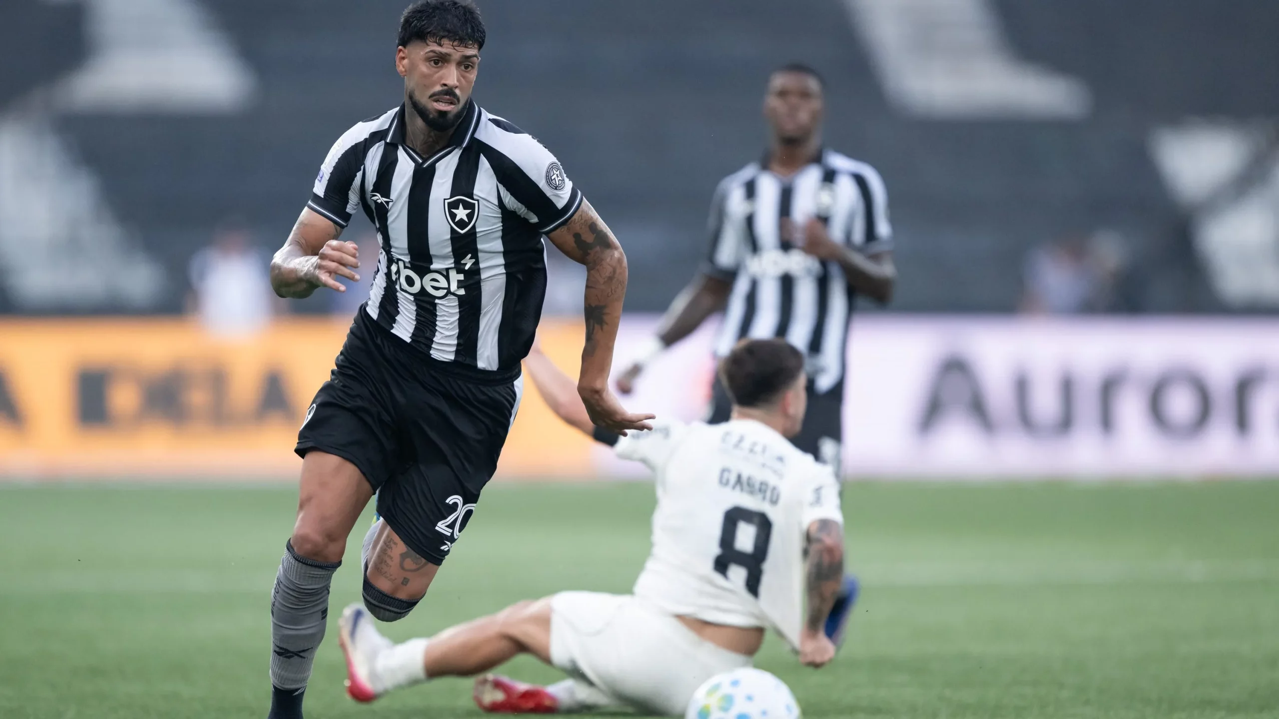 Botafogo x Corinthians - Foto: Jorge Rodrigues/AGIF.