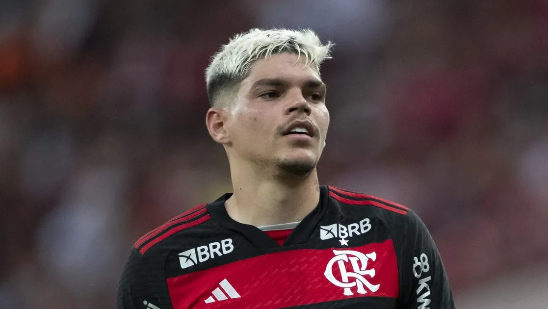 Ayrton Lucas, lateral-esquerdo do Flamengo