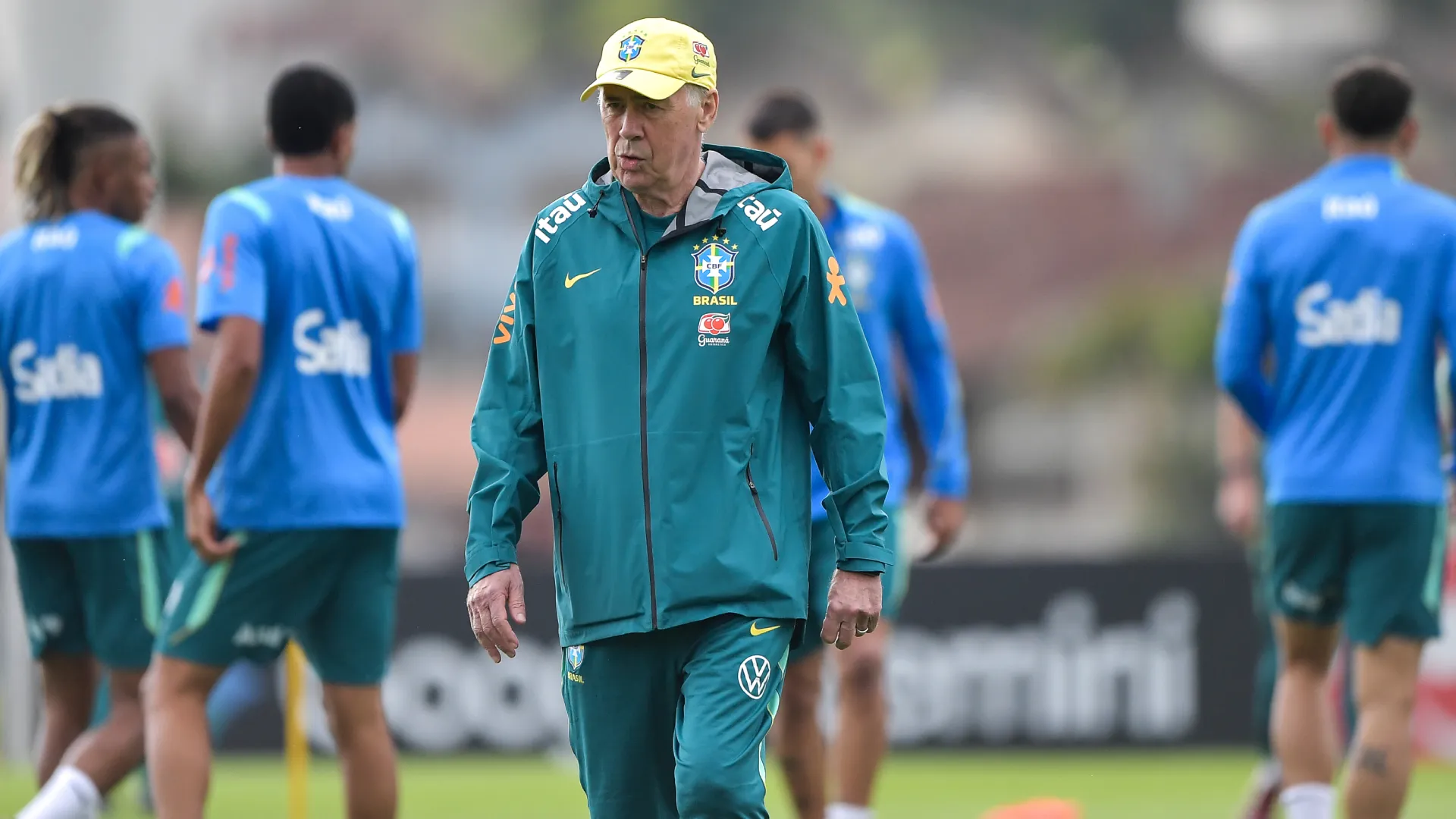 Carlo Ancelotti no comando técnico do Brasil – Foto: Thiago Ribeiro/AGIF