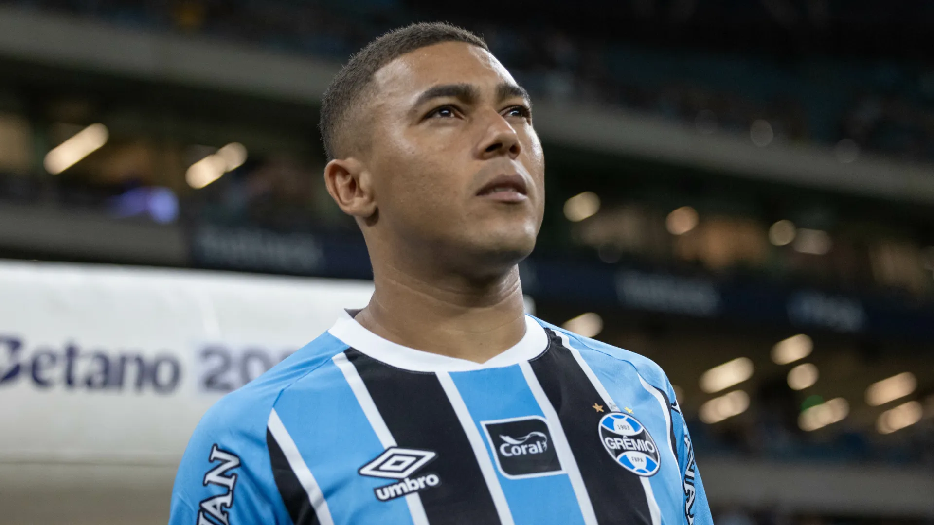 Carlos Vinicius é a esperança do Grêmio contra o Flamengo – Foto: Liamara Polli/AGIF