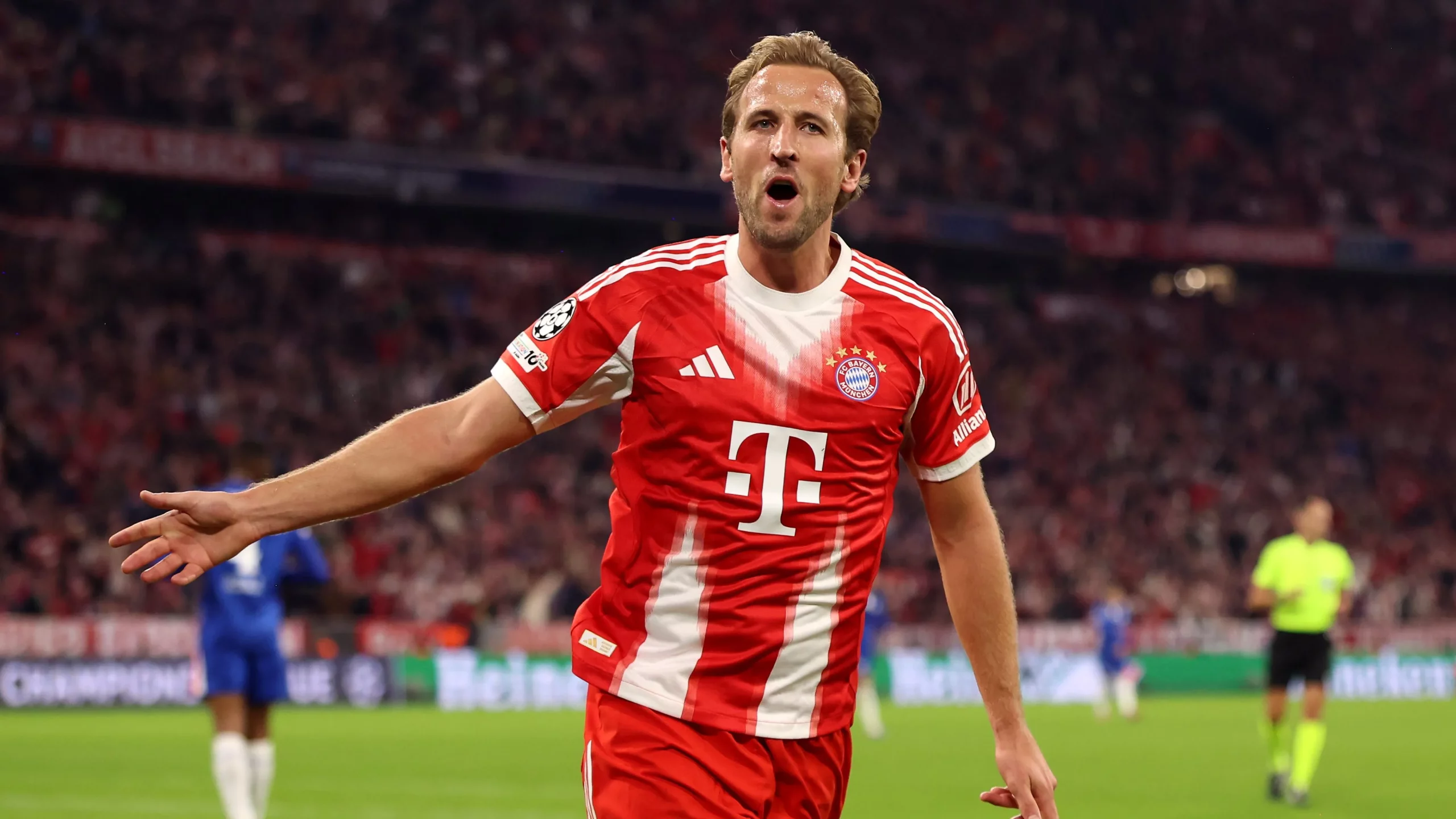 Harry Kane brilha no Bayern – Foto: Maja Hitij/Getty Images