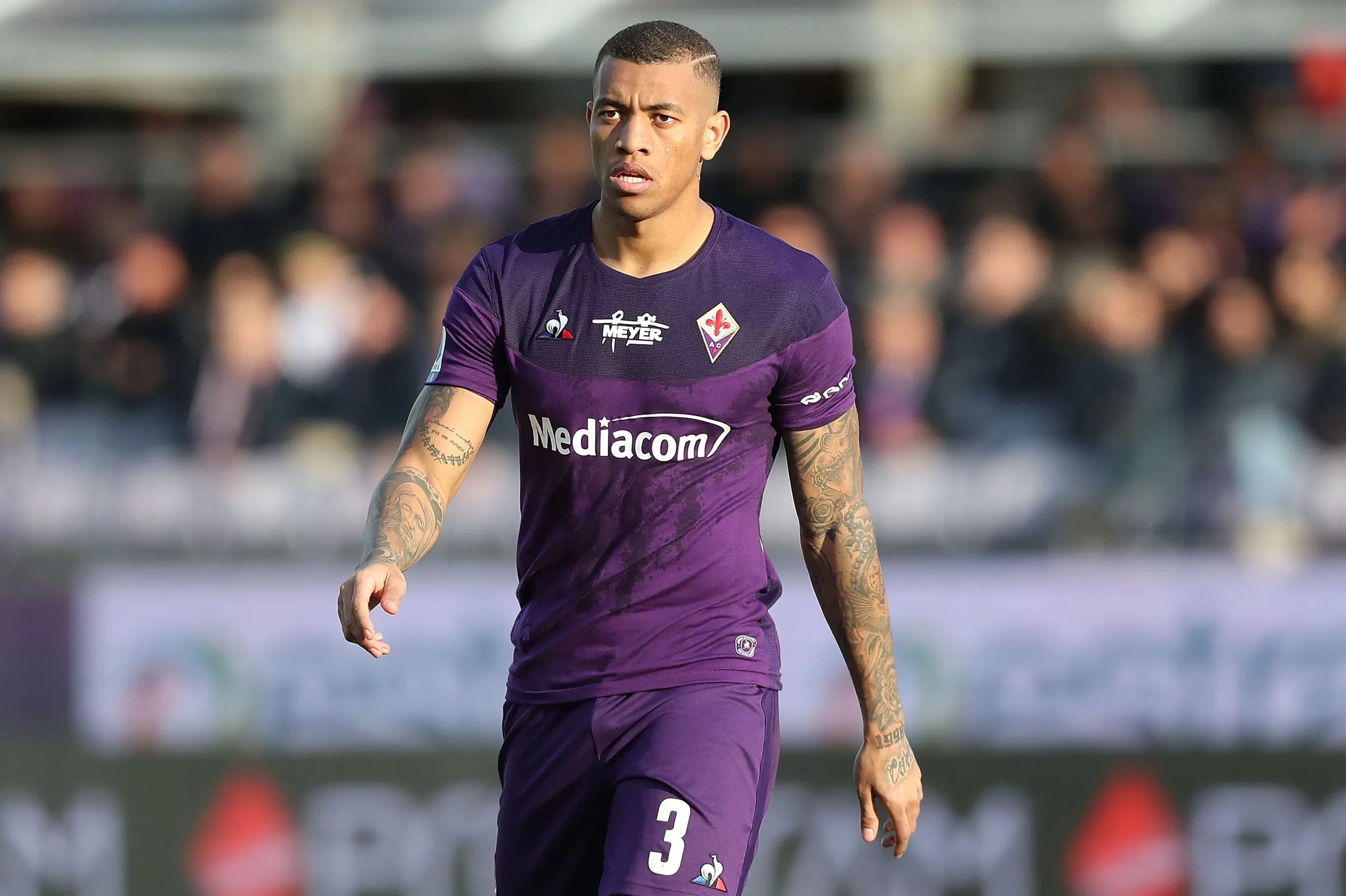 Igor Julio também jogou pela Fiorentina. Photo by Gabriele Maltinti/Getty Images