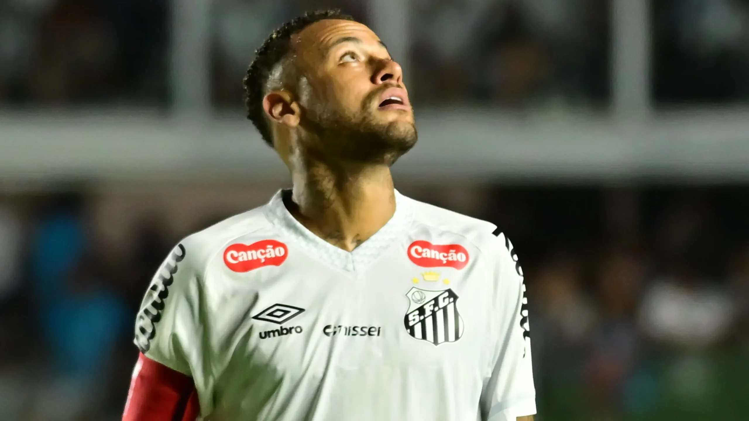 Neymar - Foto: Jota Erre/AGIF.
