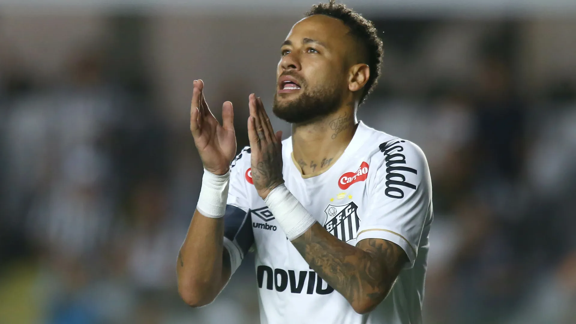 Neymar em ação pelo Santos – Foto: Mauricio De Souza/AGIF