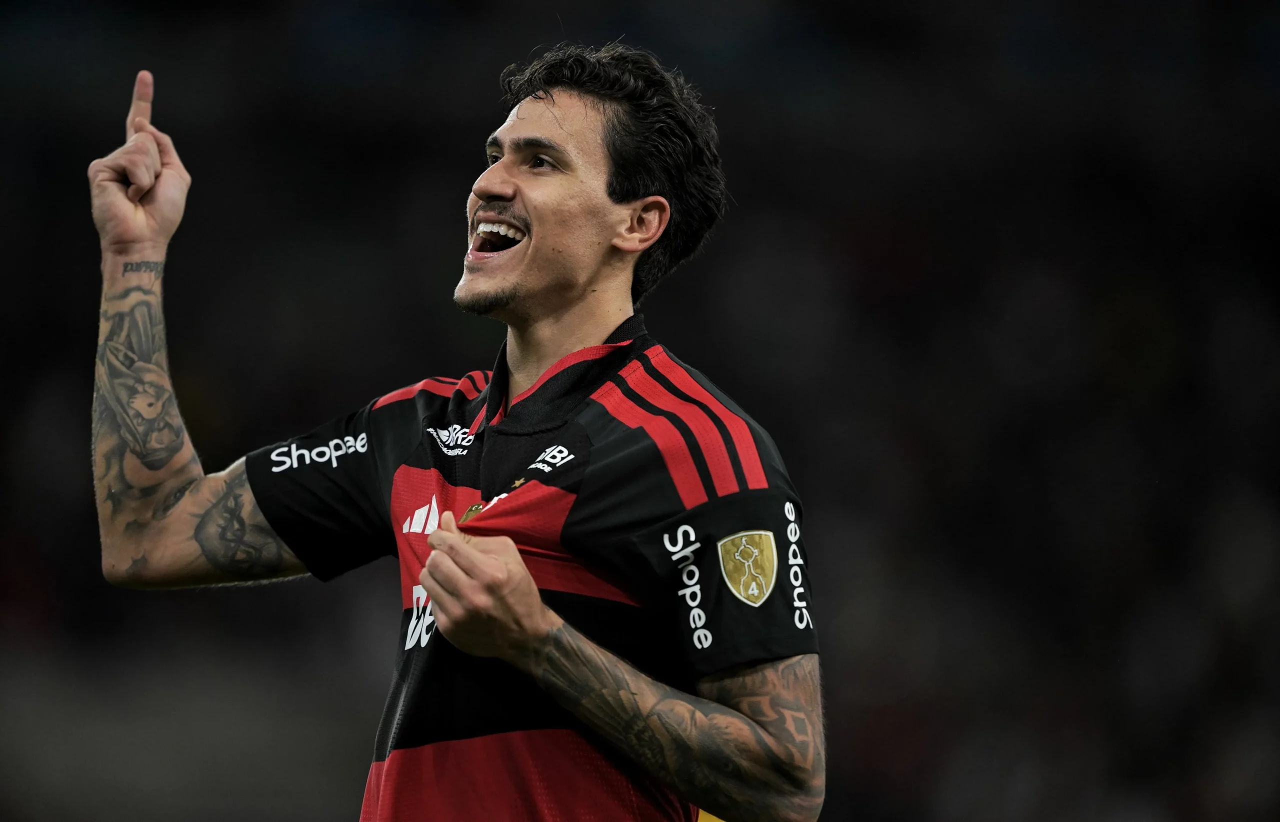 RJ – RIO DE JANEIRO – 20/05/2026 – COPA LIBERTADORES 2026, FLAMENGO X ESTUDIANTES – Pedro jogador do Flamengo comemora seu gol durante partida contra o Estudiantes no estadio Maracana pelo campeonato Copa Libertadores 2026. Foto: Jorge Rodrigues/AGIF
