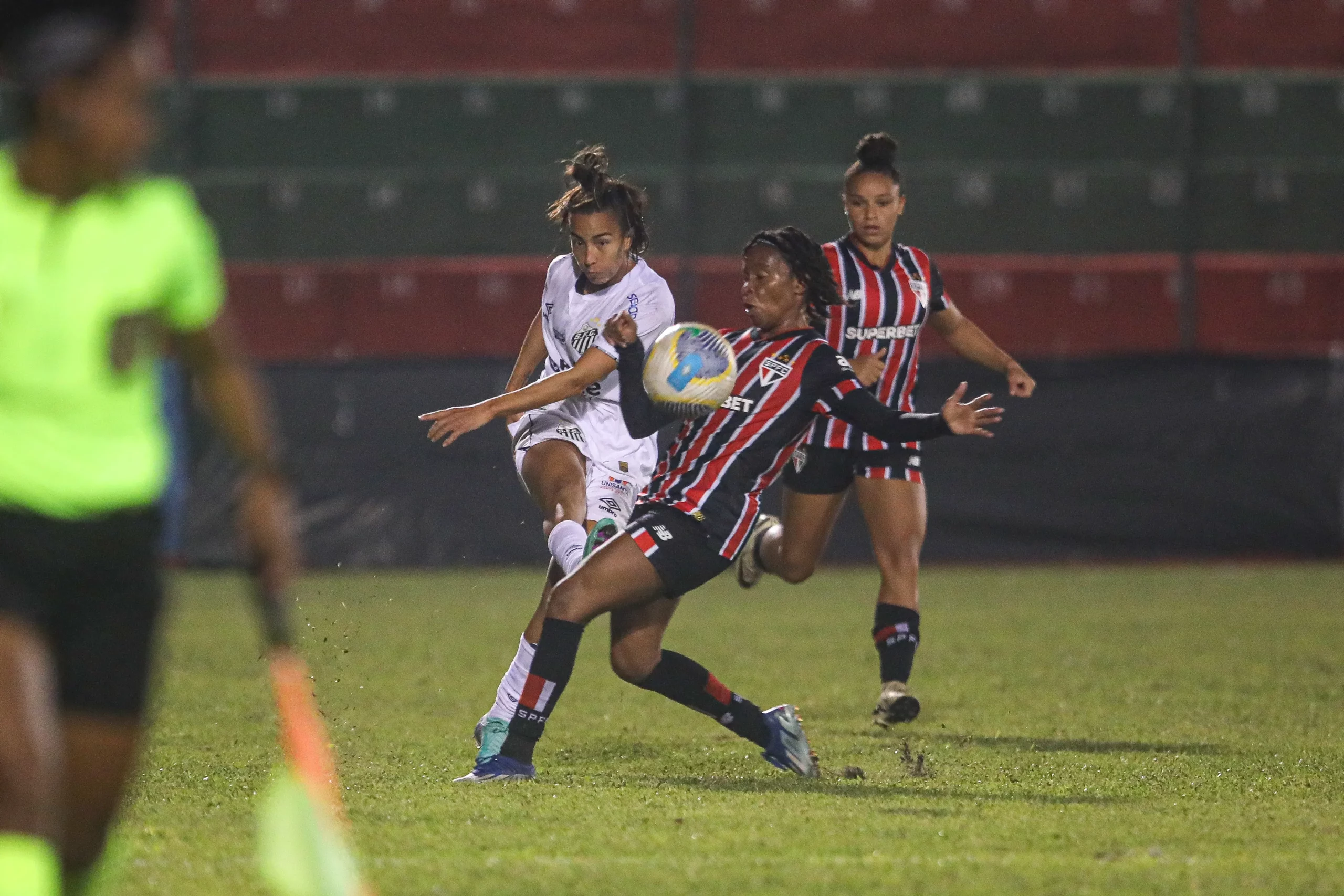 São Paulo x Santos. Foto: Reinaldo Campos/AGIF