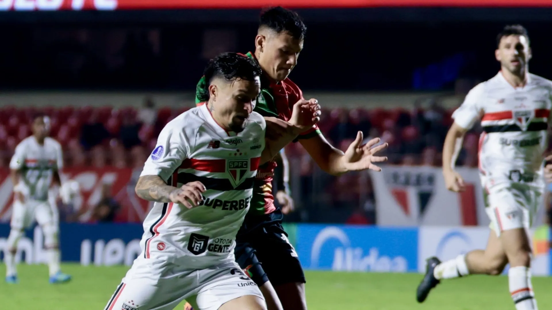 São Paulo x Boston River - Foto: Marcello Zambrana/AGIF.