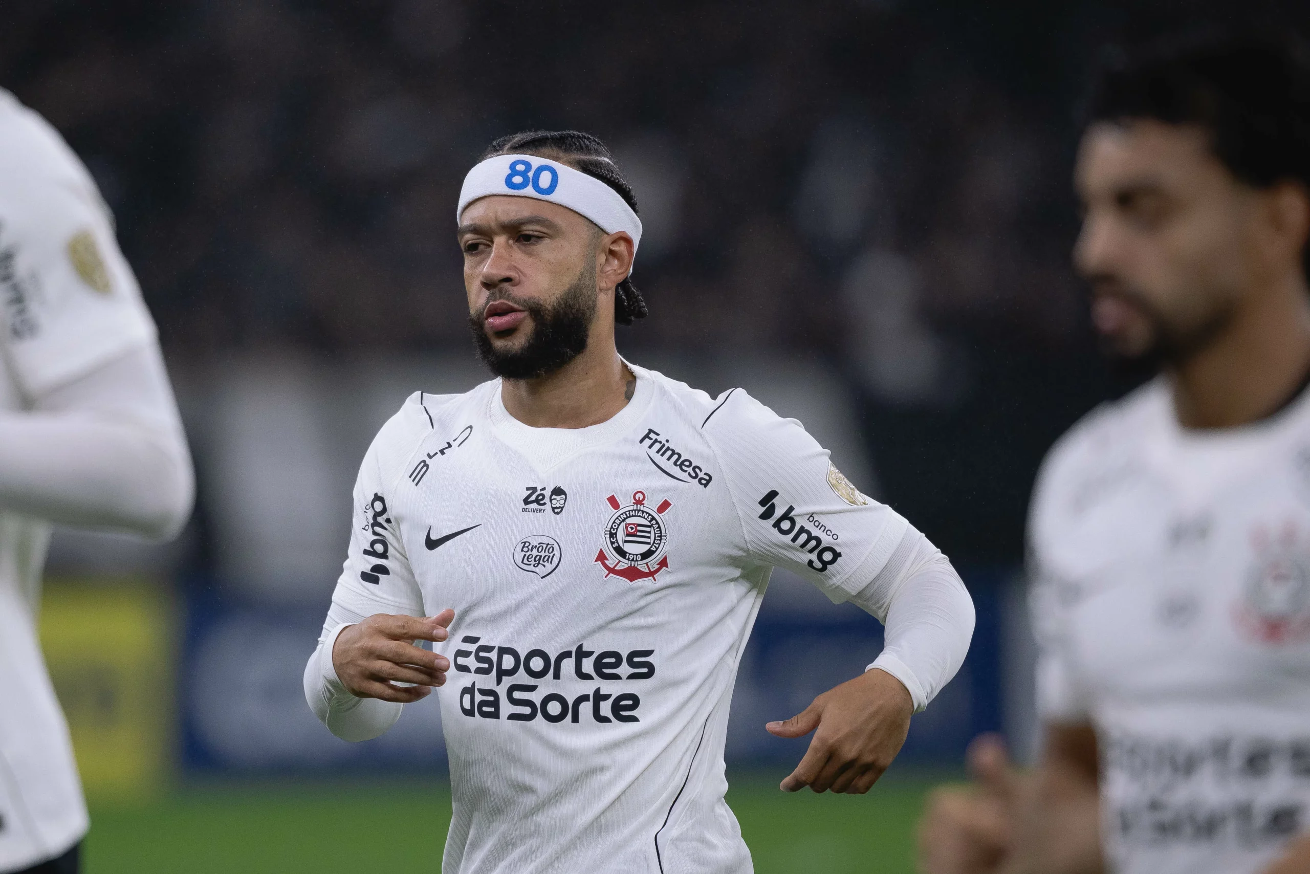 SP – SAO PAULO – 27/05/2026 – COPA LIBERTADORES 2026, CORINTHIANS X PLATENSE – Memphis Depay jogador do Corinthians durante partida contra o Platense no estadio Arena Corinthians pelo campeonato Copa Libertadores 2026. Foto: Ettore Chiereguini/AGIF