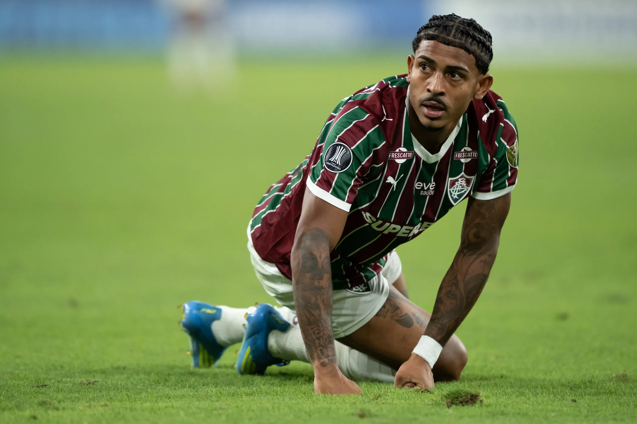 RJ – RIO DE JANEIRO – 27/05/2026 – COPA LIBERTADORES 2026, FLUMINENSE X DEPORTIVO LA GUAIRA – John Kennedy jogador do Fluminense durante partida contra o Deportivo La Guaira no estadio Maracana pelo campeonato Copa Libertadores 2026. Foto: Jorge Rodrigues/AGIF