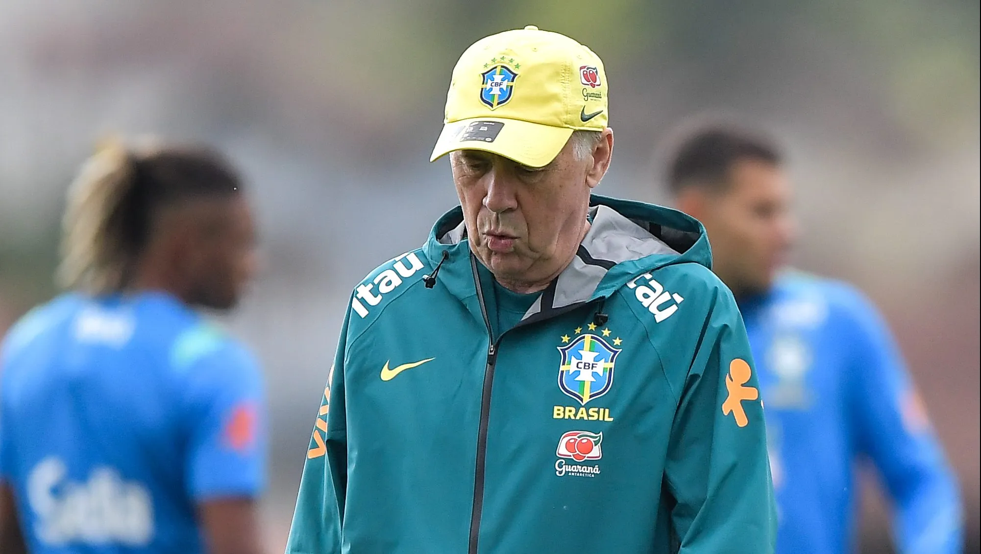 Ancelotti precisou cortar Wesley recentemente - Foto: Thiago Ribeiro/AGIF.