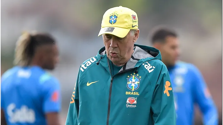 Ancelotti precisou cortar Wesley recentemente - Foto: Thiago Ribeiro/AGIF.