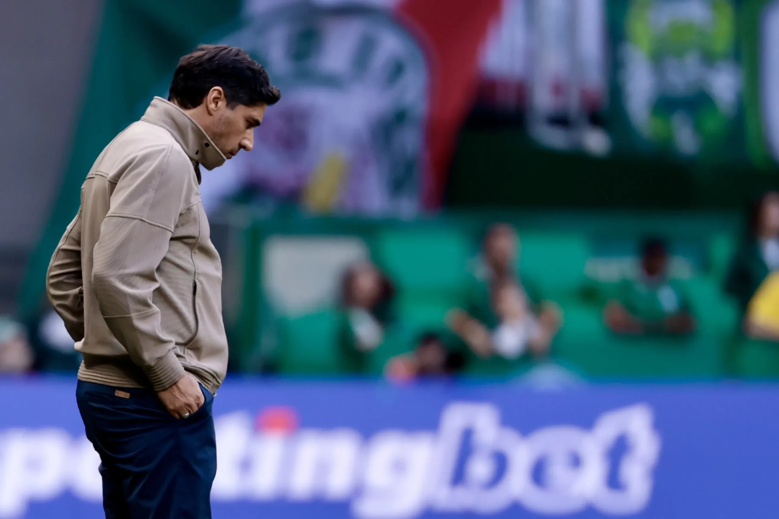 SP – SAO PAULO – 31/05/2026 – BRASILEIRO A 2026, PALMEIRAS X CHAPECOENSE – Abel Ferreira tecnico do Palmeiras durante partida contra o Chapecoense no estadio Nubank Arena pelo campeonato Brasileiro A 2026. Foto: Marcello Zambrana/AGIF