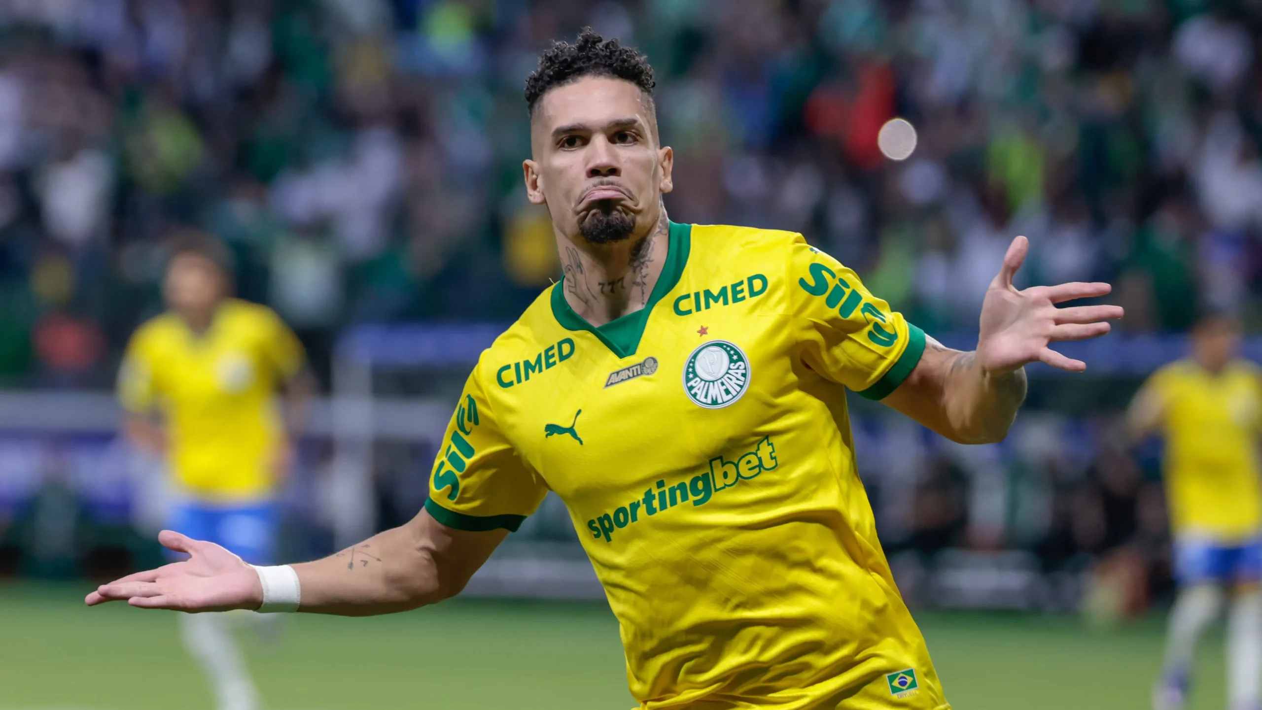 SP – SAO PAULO – 31/05/2026 – BRASILEIRO A 2026, PALMEIRAS X CHAPECOENSE – Paulinho jogador do Palmeiras comemora seu gol durante partida contra o Chapecoense no estadio Nubank Arena pelo campeonato Brasileiro A 2026. Foto: Marcello Zambrana/AGIF