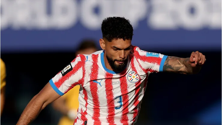 Alderete, zagueiro da Seleção Paraguaia - Foto: Richard Heathcote/Getty Images