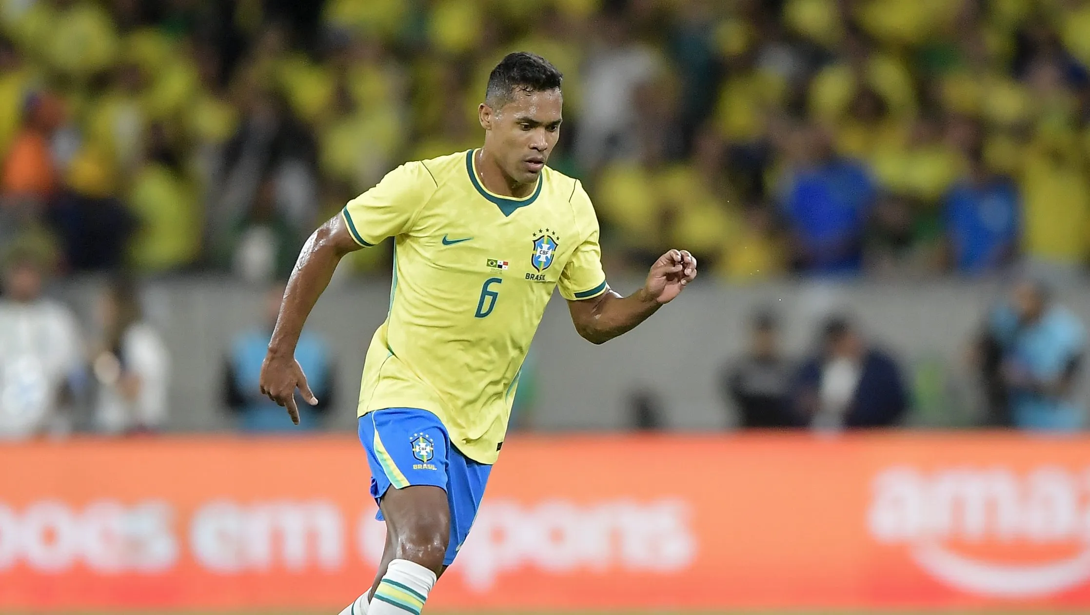 Alex Sandro. Foto: Thiago Ribeiro/AGIF