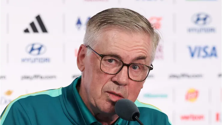 Ancelotti durante entrevista