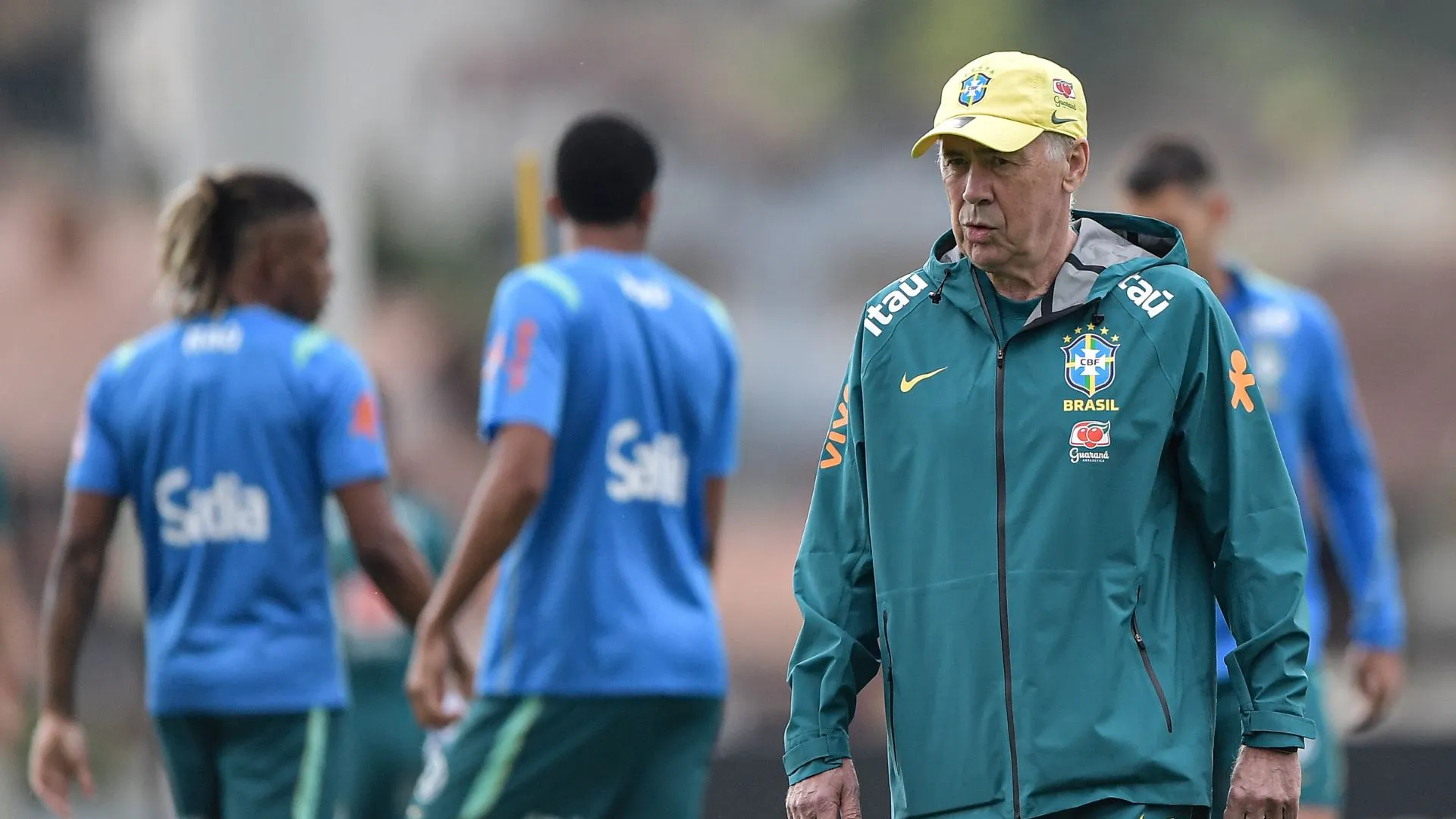Ancelotti ainda não repetiu nenhum time no comando da Seleção Brasileira — Foto Thiago RibeiroAGIF