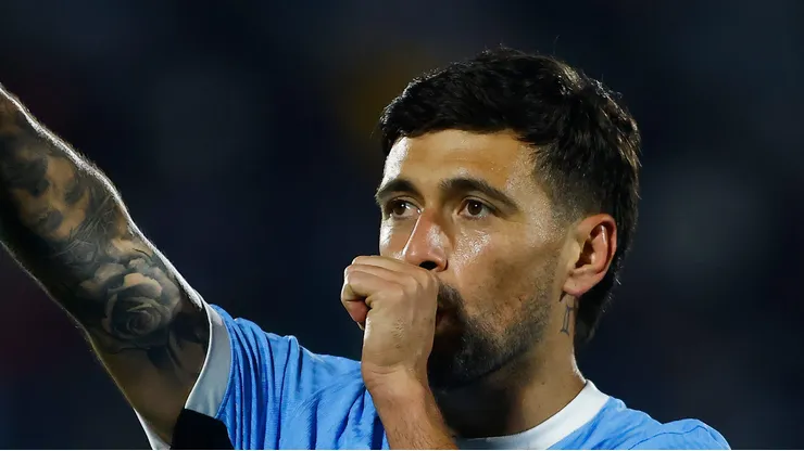 Arrascaeta durante partida em Montevidéu pela Eliminatórias.