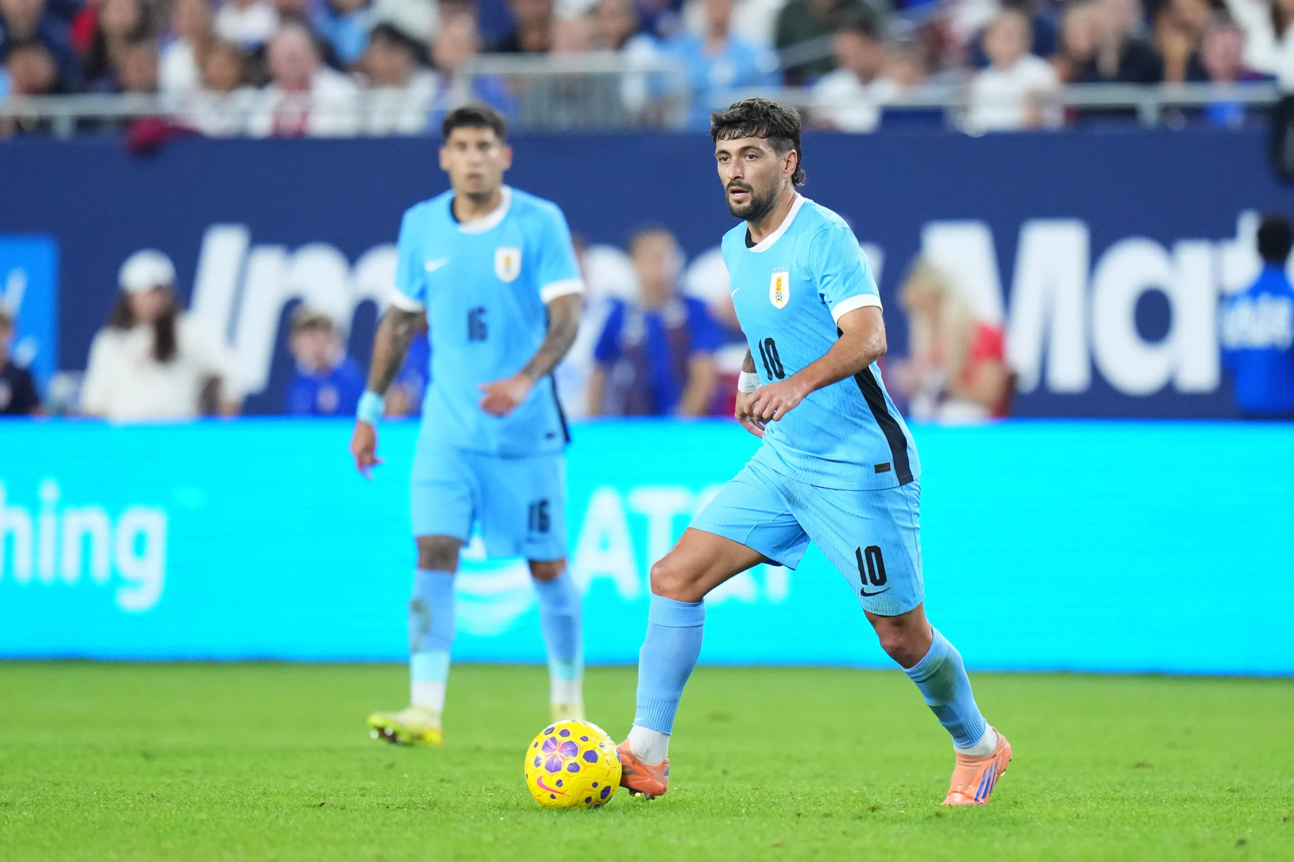 Arrascaeta em ação pelo Uruguai. Photo by Rich Storry/Getty Images