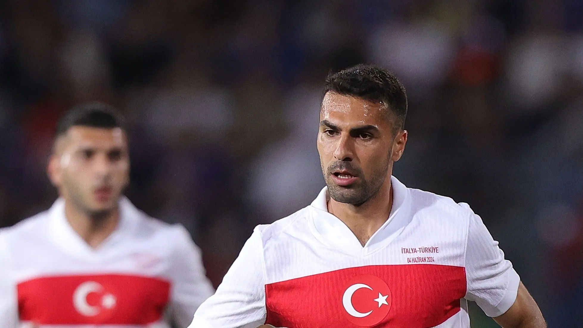 Foto: Gabriele Maltinti/Getty Images – Çelik disputa vaga de titular na lateral-direita.