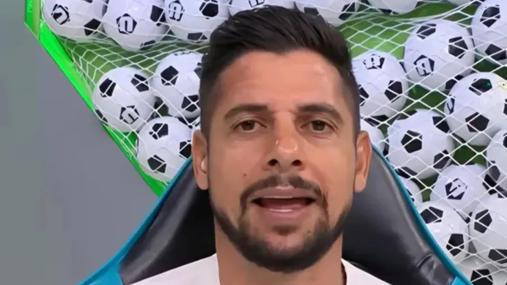 Cicinho projetou como será Brasil x Japão - Foto: Reprodução/YouTube Jogo Aberto