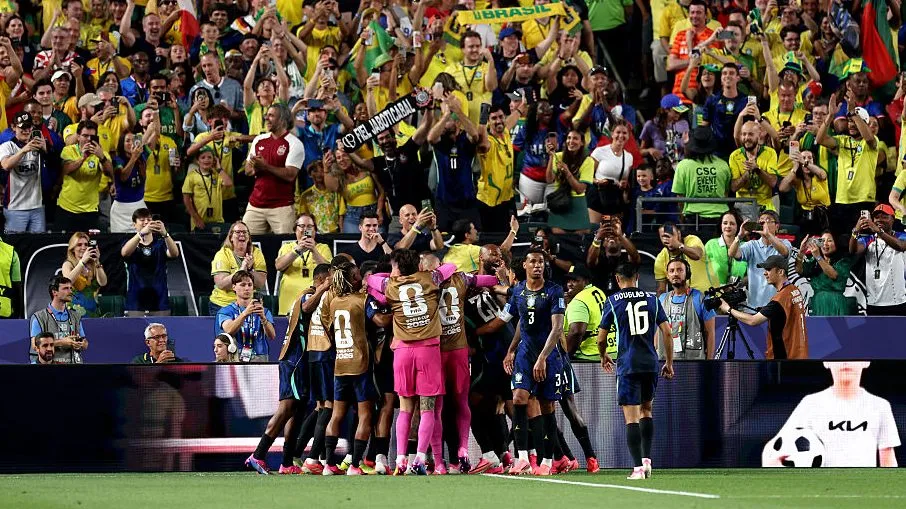 Brasil x Haiti. Foto: Darrian Traynor/Getty Images