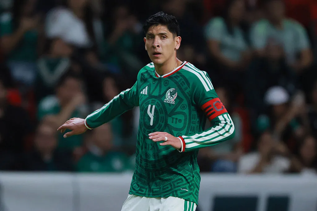 Edson Álvarez, capitão do México. Foto: Manuel Velasquez/Getty Images