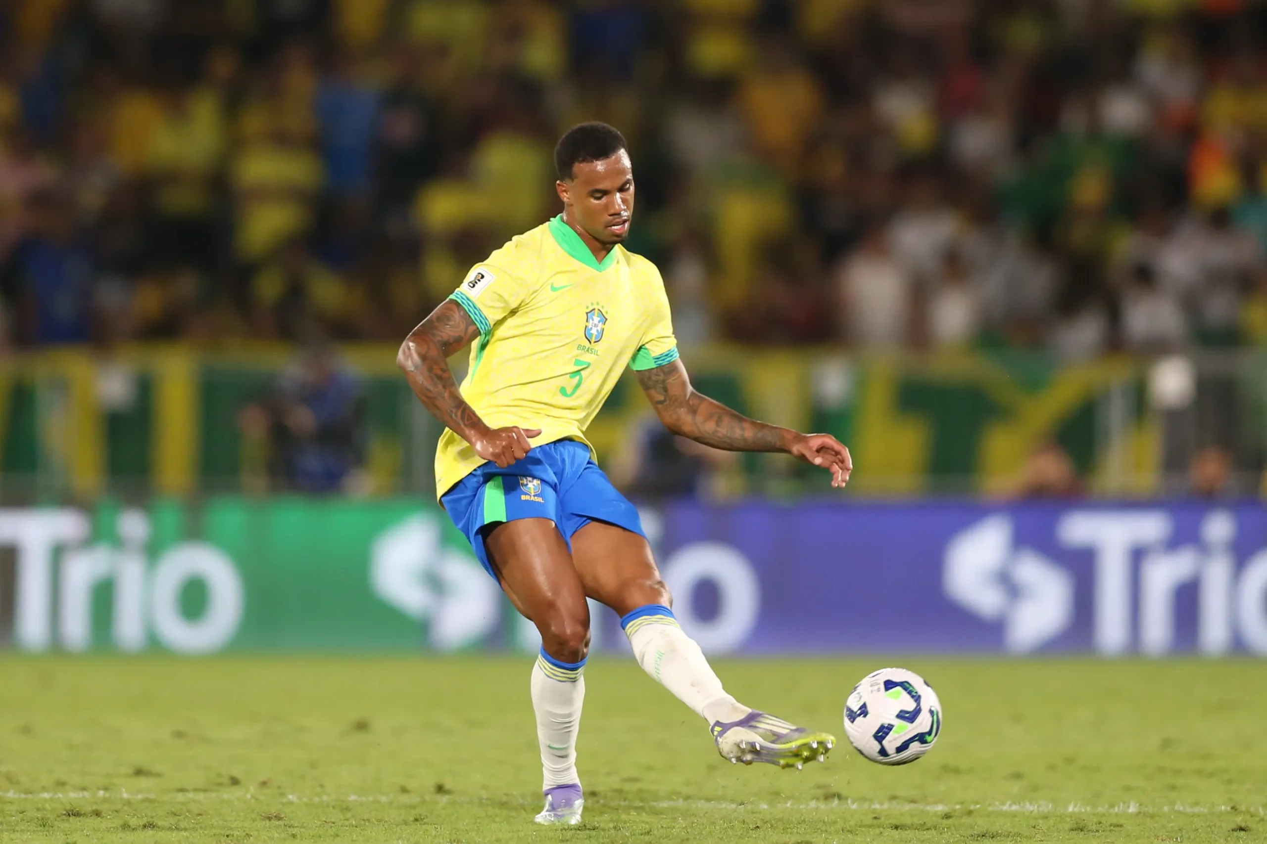 O zagueiro é cotado para ser titular. Foto: Marlon Costa/AGIF