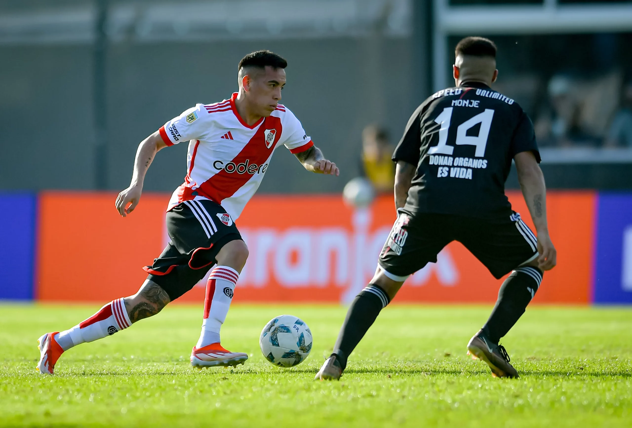 Barco em ação pelo River Plate em 2024. Foto: Marcelo Endelli/Getty Images.