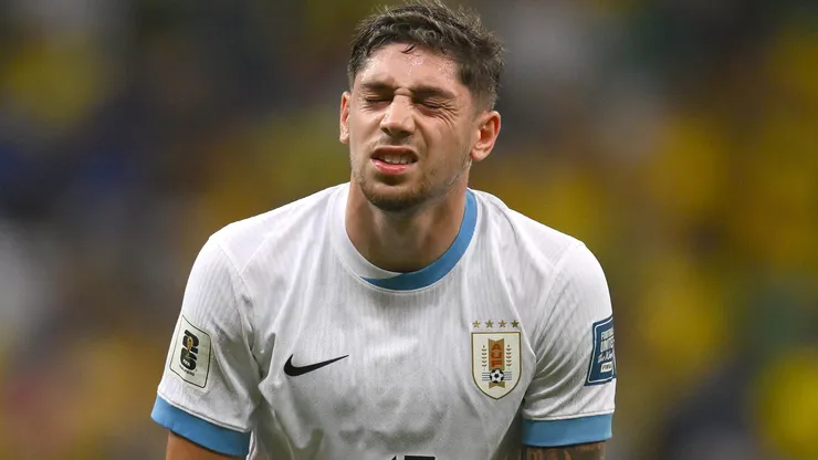 Valverde é submetido à tratamento para prevenir lesão no Uruguai