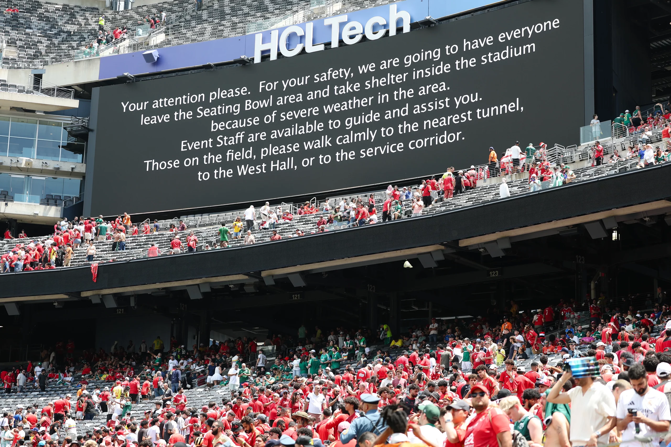 MetLife Stadium, em atraso de Palmeiras x Al Ahly no Mundial de Clubes. Foto: Al Bello/Getty Images.