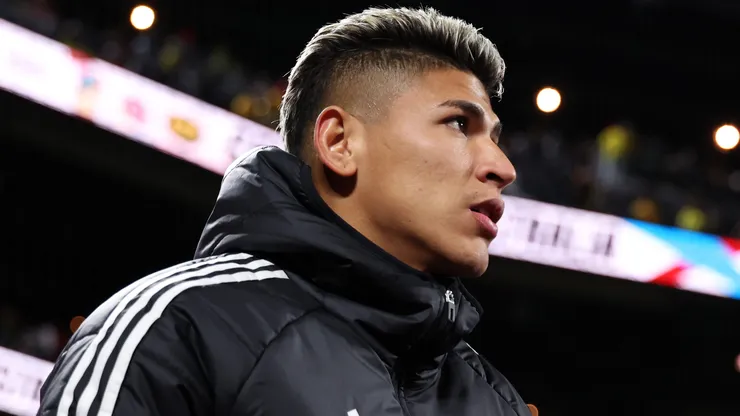 Carrrascal não atua em Uzbequistão x Colômbia, na estreia pela Copa