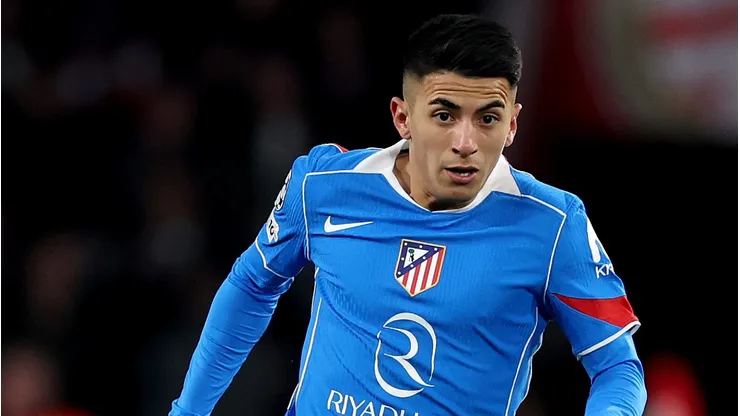 Thiago Almada deve sair do Atlético de Madrid.